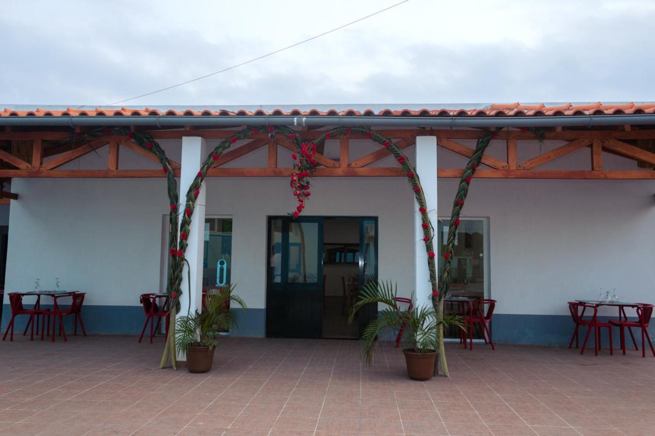 Hotel Vitoria Sao Tomé Kültér fotó