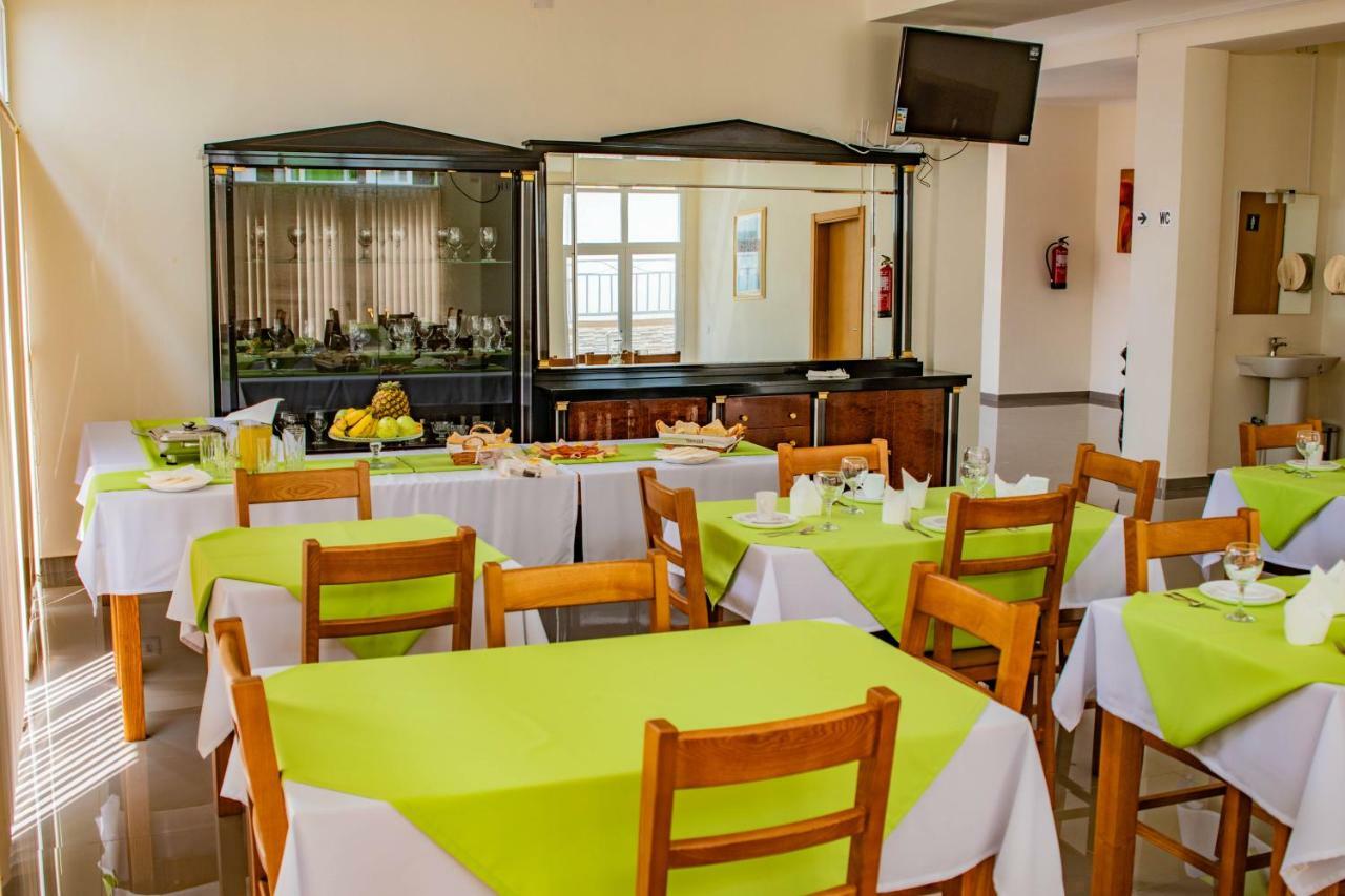 Hotel Vitoria Sao Tomé Kültér fotó