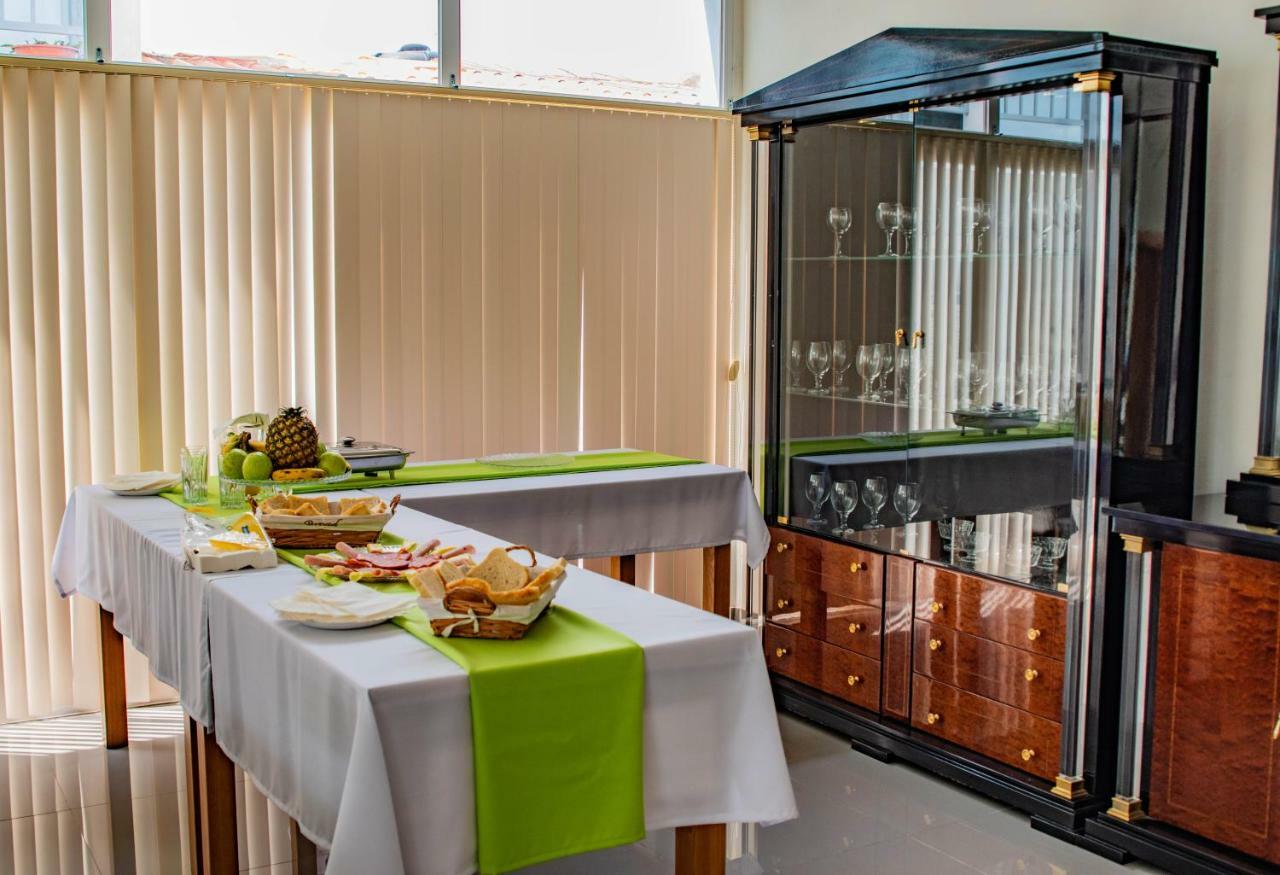 Hotel Vitoria Sao Tomé Kültér fotó