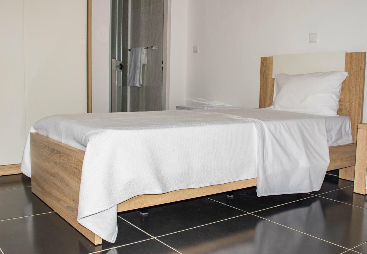 Hotel Vitoria Sao Tomé Kültér fotó