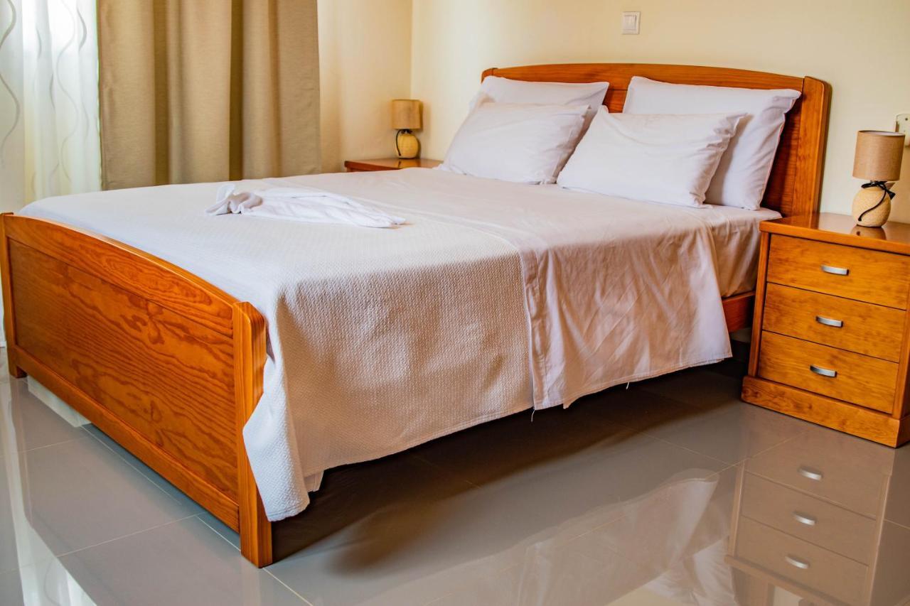 Hotel Vitoria Sao Tomé Kültér fotó